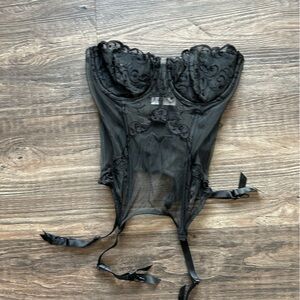 Elegant Black Lace Bustier